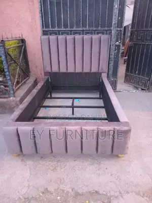 Bed አልጋ Tapesary