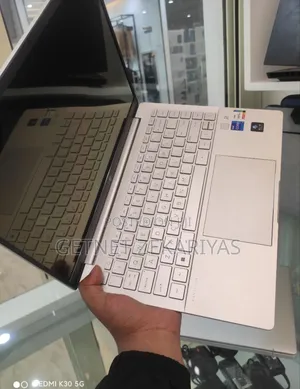 New Laptop HP Pavilion 14 16GB Intel Core I7 SSD 1T