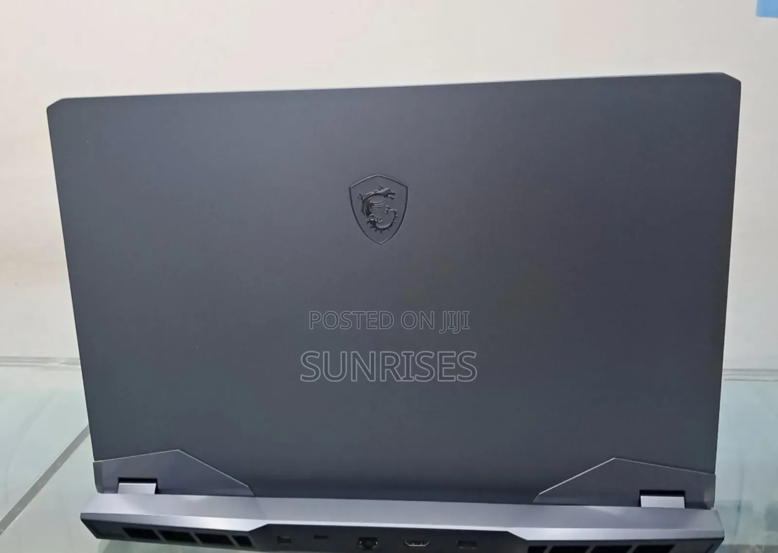 New Laptop MSI Raider GE76 12UGS 32GB Intel Core I7 SSD 1T