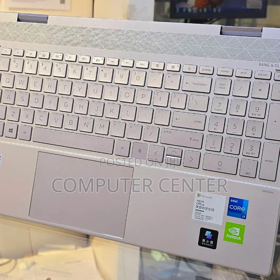 New Laptop HP Envy X360 16GB Intel Core I7 SSD 512GB