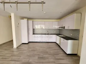 2bdrm Apartment in የሚገኘው ቦሌ መድሃንያለም ዮድ, Bole for sale
