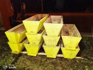 ዘመናዊ የንብ ቀፎ (The Beehive) ሙሉ በሙሉ ጥራት ባለው ዋንዛ እንጨት የተሰራ