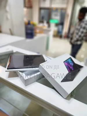 New Laptop Microsoft Surface Pro 4 8GB Intel Core I5 SSD 256GB