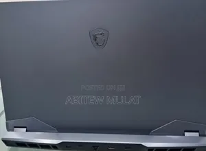 New Laptop MSI Raider GE76 12UGS 32GB Intel Core I7 SSD 1T