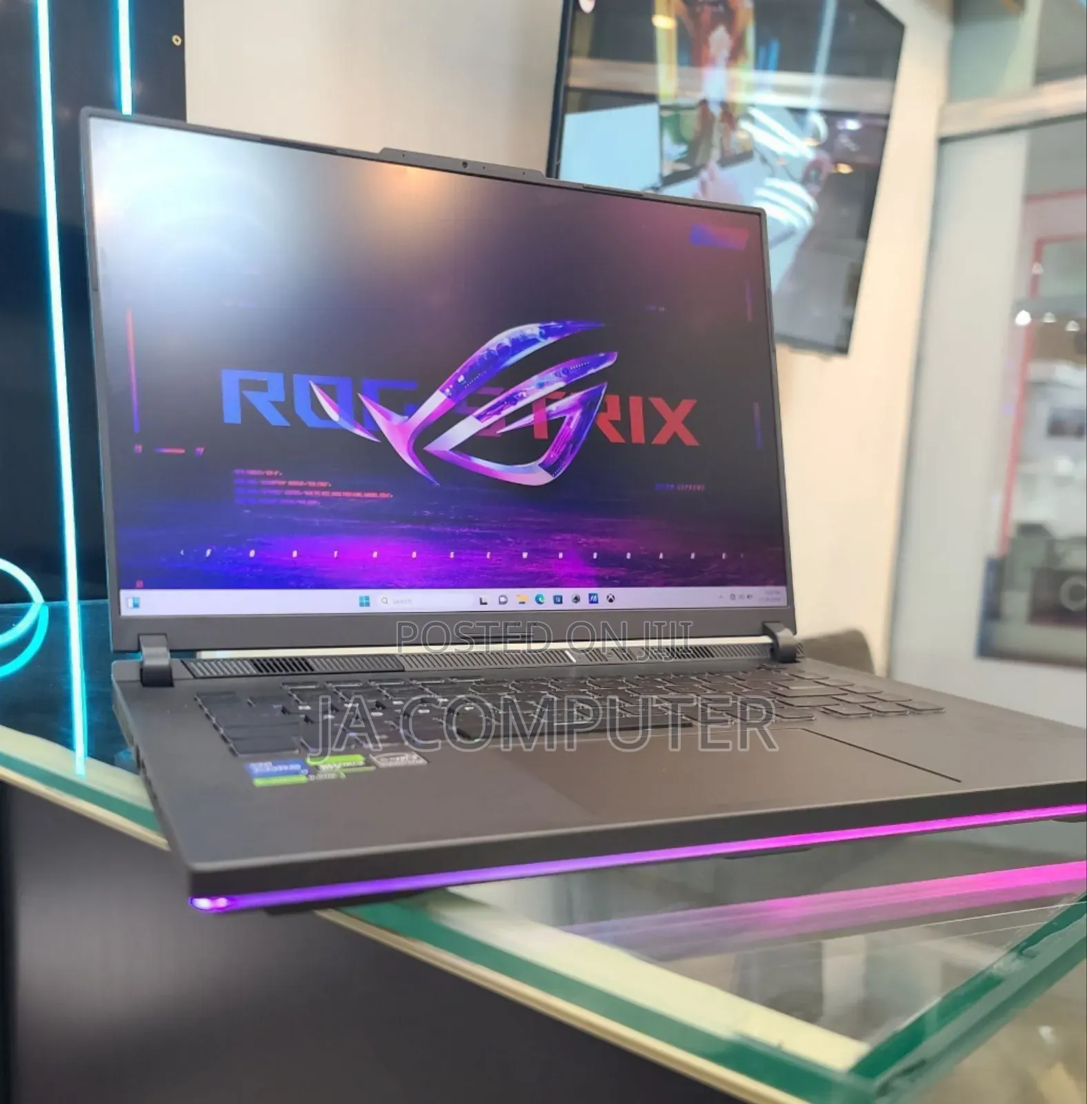 New Laptop Asus ROG Strix G15 16GB Intel Core I7 SSD 1T