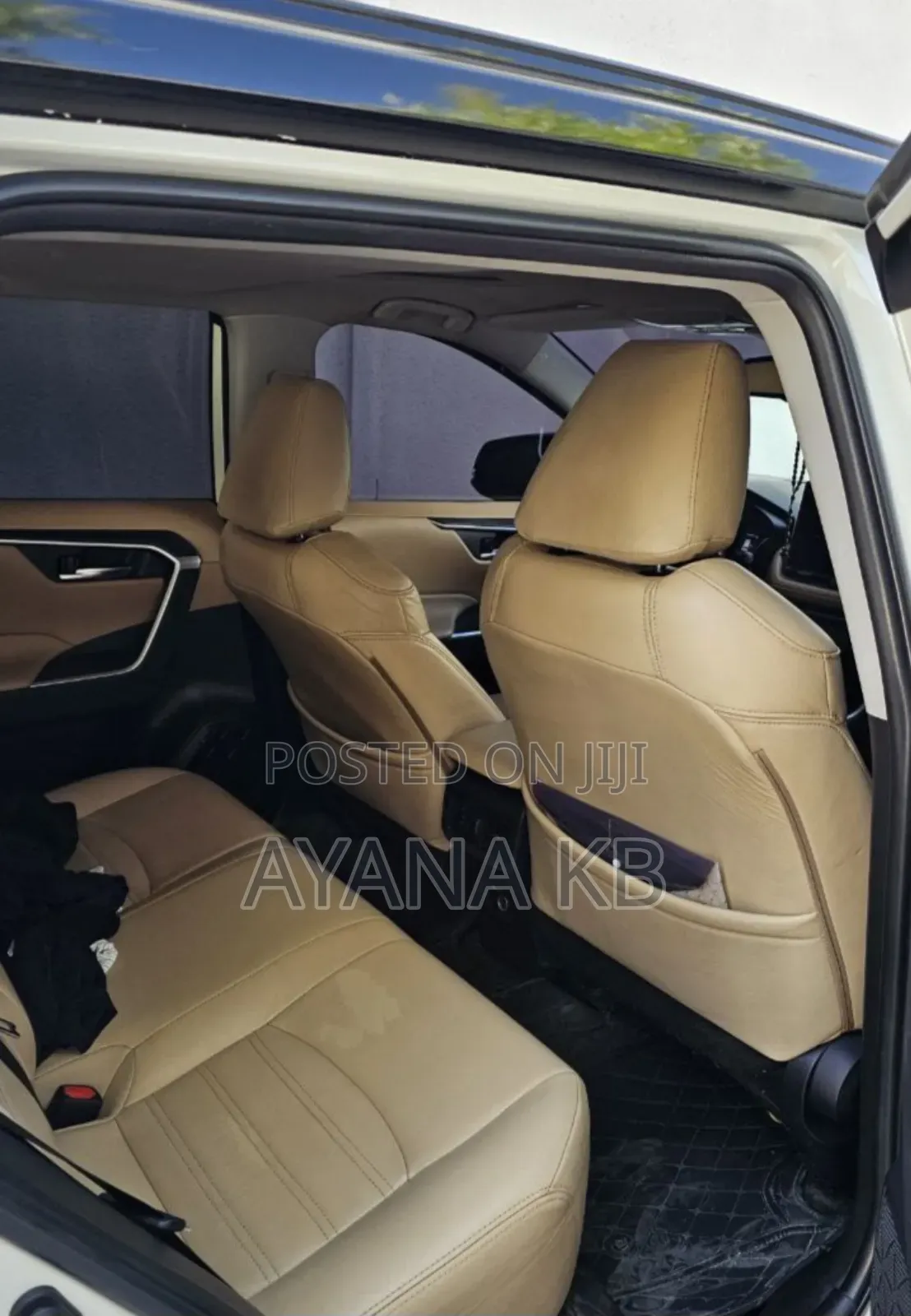 Toyota RAV4 2023 White