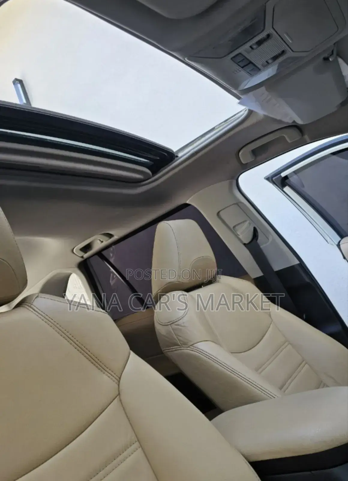 Toyota RAV4 2023 White