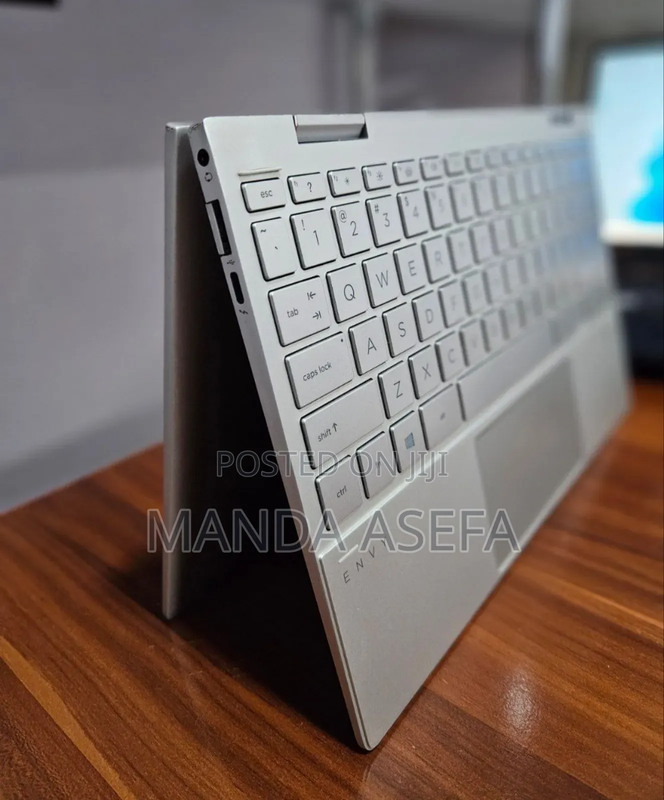 New Laptop HP Envy X360 8GB Intel Core I7 SSD 512GB