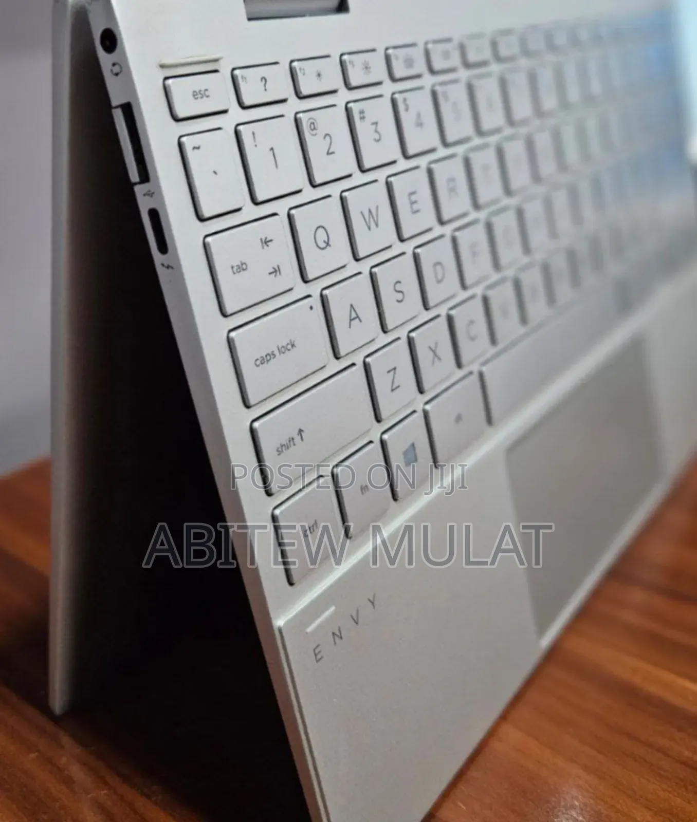 New Laptop HP Envy X360 8GB Intel Core I7 SSD 512GB