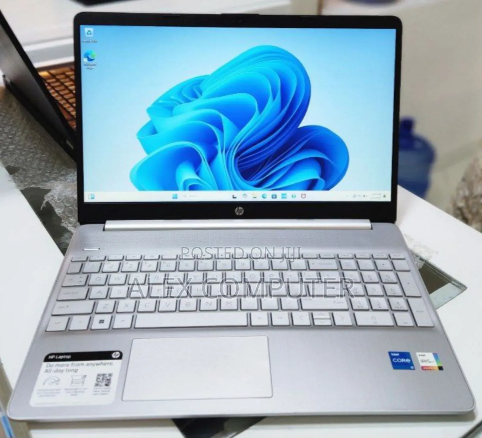New Laptop HP Stream Notebook 16GB Intel Core I7 SSD 512GB