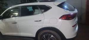 Hyundai Tucson 2020 White