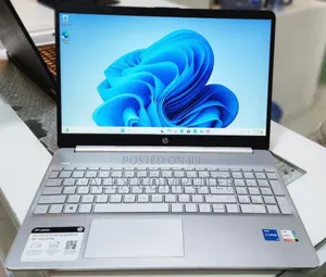 New Laptop HP Stream Notebook 8GB Intel Core I5 SSD 512GB
