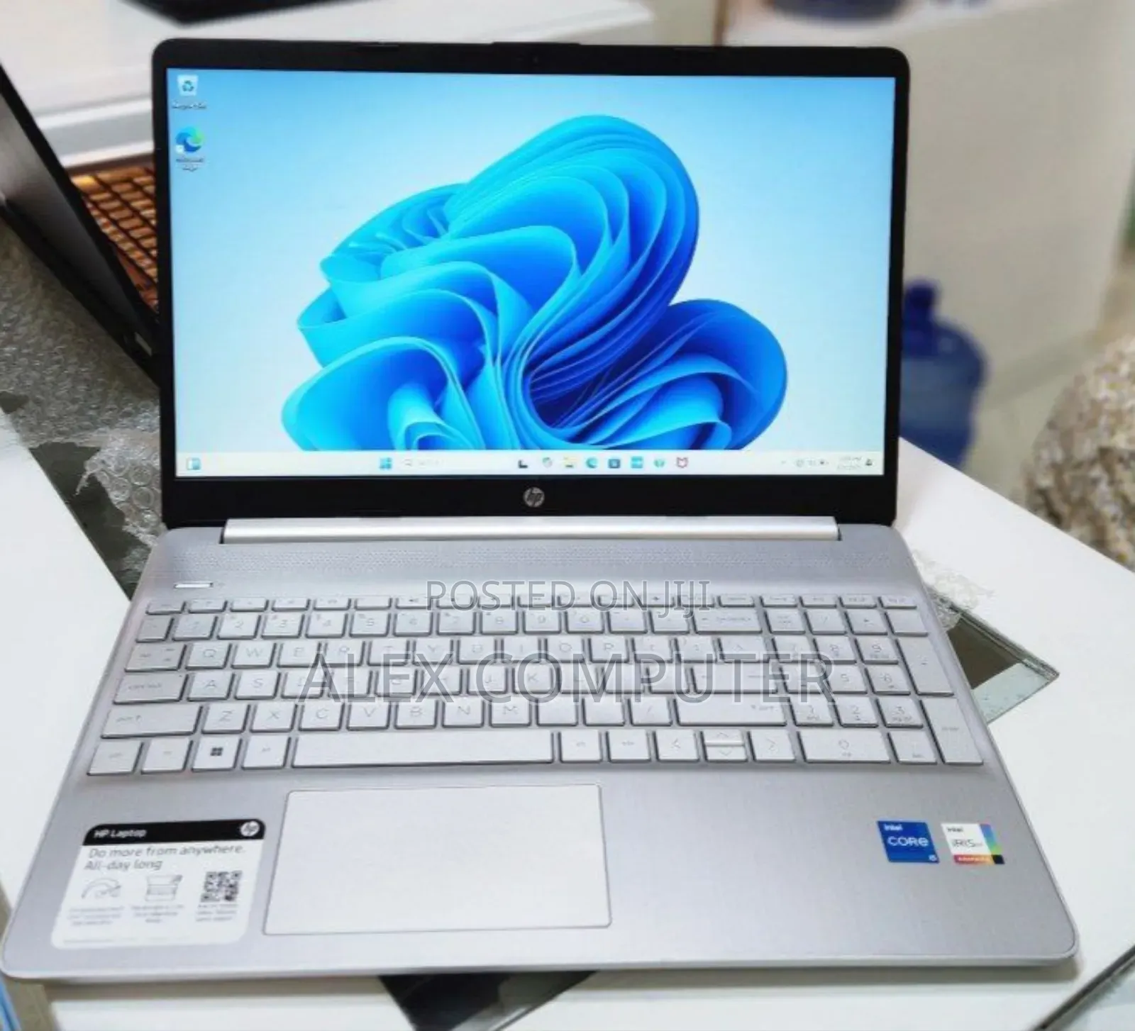 New Laptop HP Stream Notebook 8GB Intel Core I5 SSD 512GB