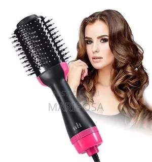 Photo - Onestep Hair Dryer Styler