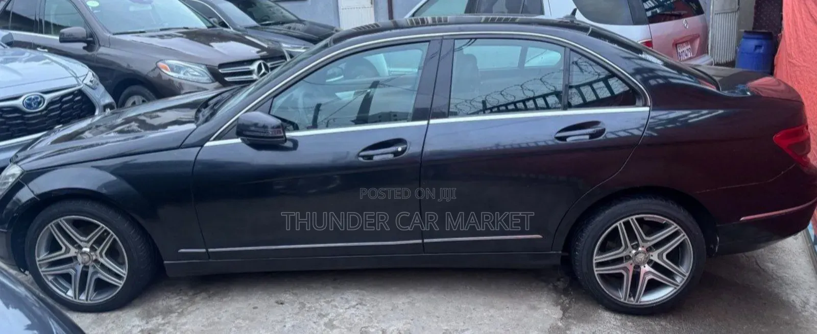 Mercedes-Benz C180 2009 Black