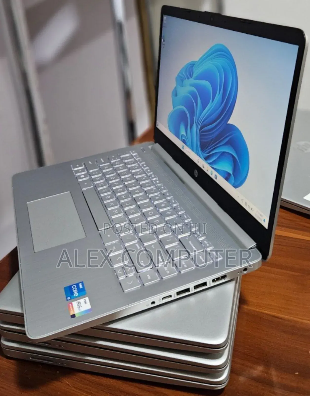 New Laptop HP Stream Notebook 8GB Intel Core I5 SSD 512GB