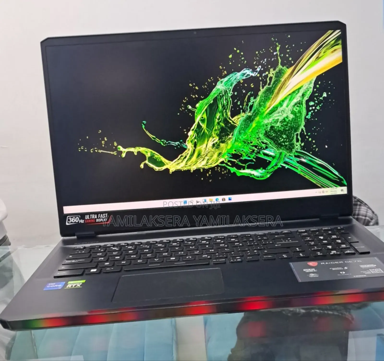 New Laptop MSI GE73 Raider RGB 8RE 32GB Intel Core i7 SSD 1T