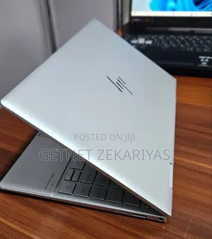 New Laptop HP Envy X360 8GB Intel Core I7 SSD 512GB