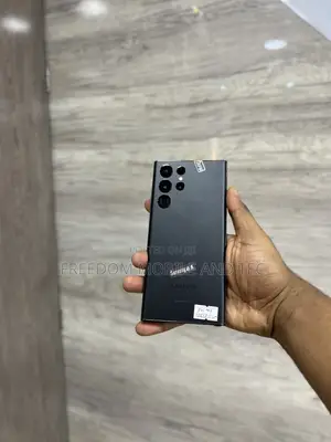 New Samsung Galaxy S22 Ultra 256 GB Black