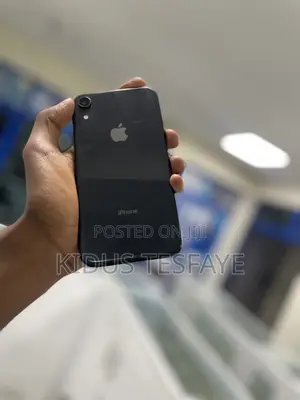 Apple iPhone XR 64 GB Black