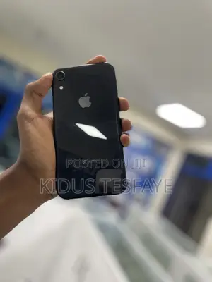 Apple iPhone XR 64 GB Black