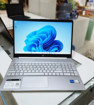 New Laptop HP Stream Notebook 8GB Intel Core I7 SSD 512GB