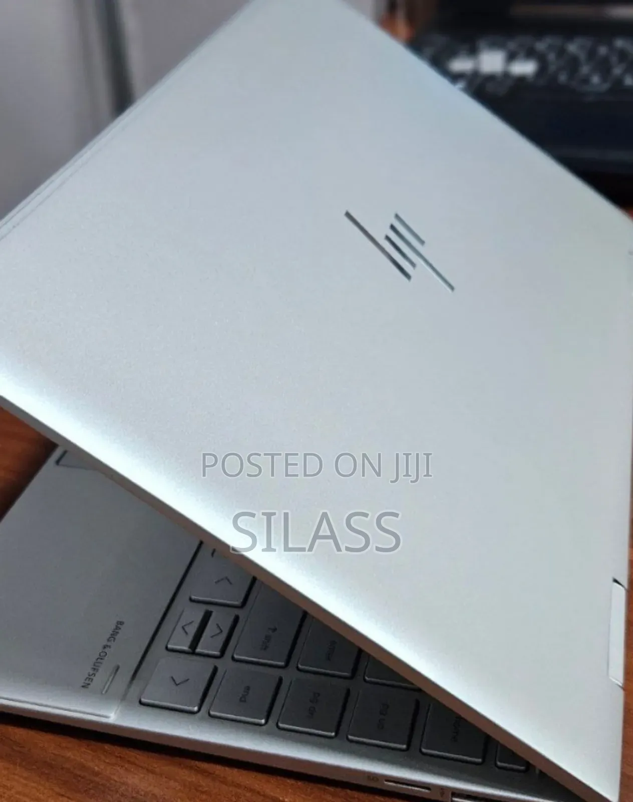 New Laptop HP Envy X360 8GB Intel Core I7 SSD 512GB