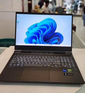New Laptop HP Victus 15 16GB Intel Core I7 SSD 1T