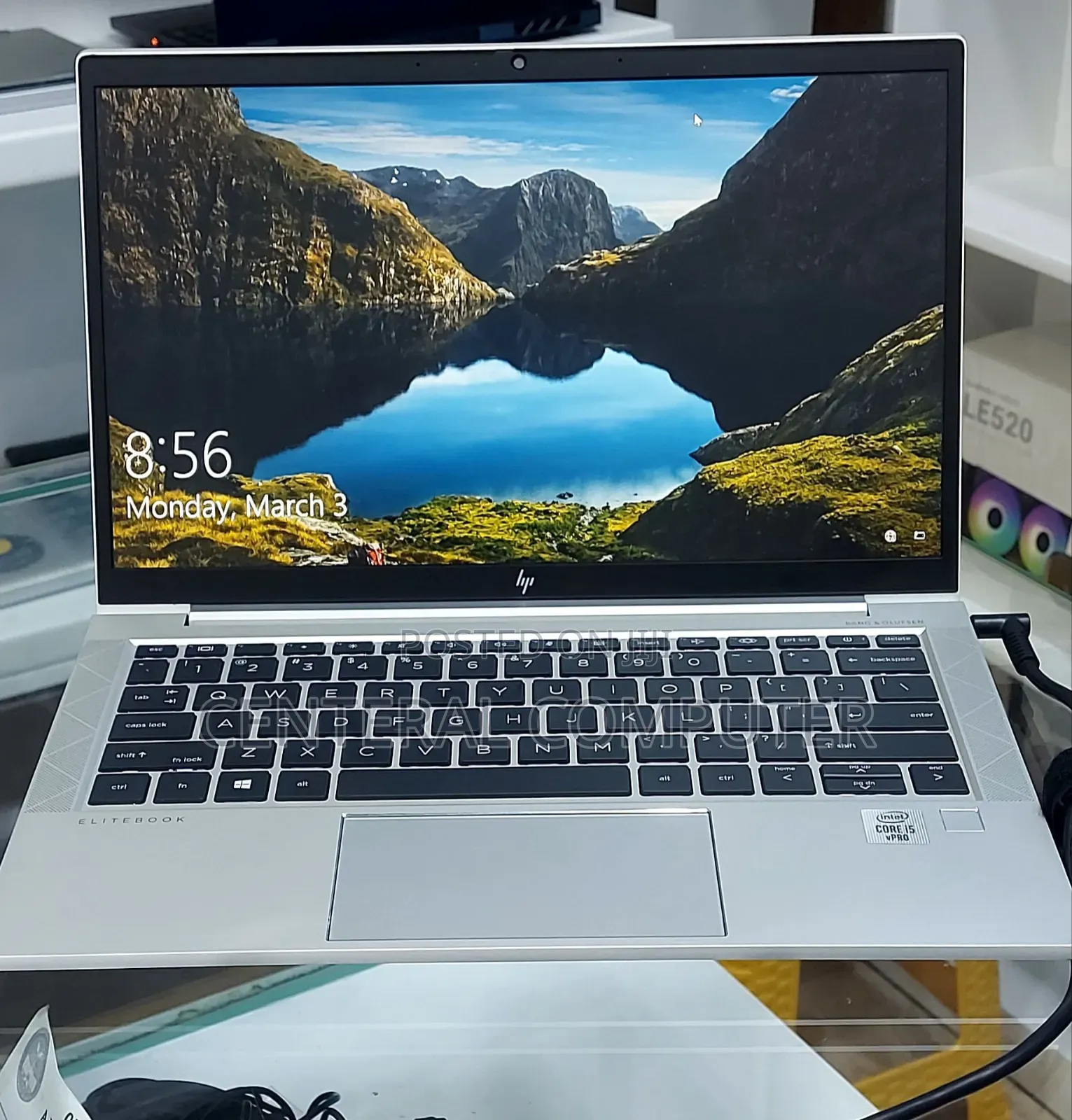 New Laptop HP EliteBook 830 G7 16GB Intel Core I7 SSD 512GB