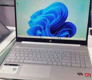 New Laptop HP 12GB AMD Ryzen 5 SSD 256GB