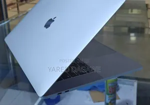New Laptop Apple MacBook Pro 2019 16GB Intel Core I9 SSD 512GB