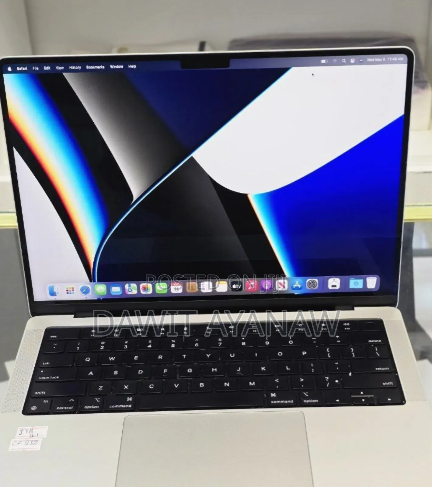 New Laptop Apple MacBook Pro M1 16GB Apple M1 Pro SSD 512GB