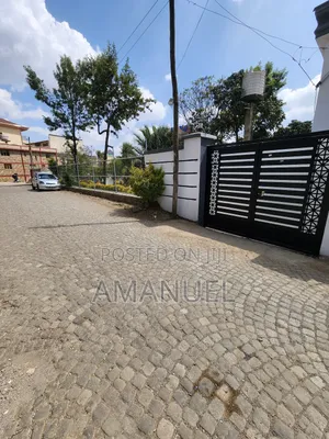 3bdrm House in Addis Ketema for sale