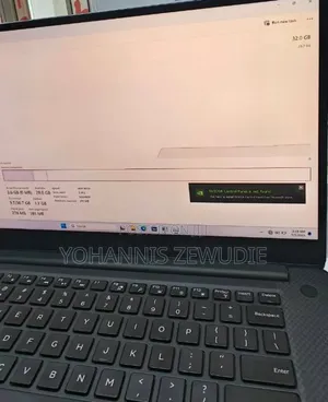 New Laptop Dell XPS 15 32GB Intel Core I7 SSD 1T