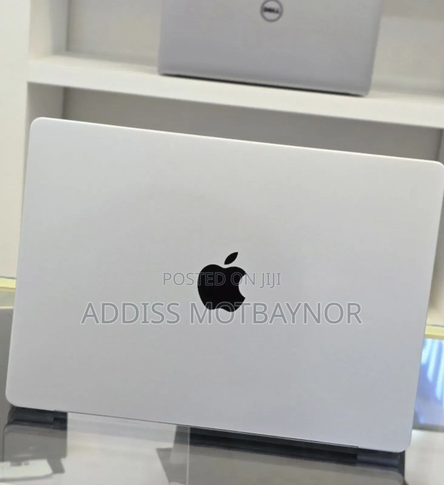 New Laptop Apple MacBook Air 2022 M2 16GB Intel Core I5 SSD 512GB