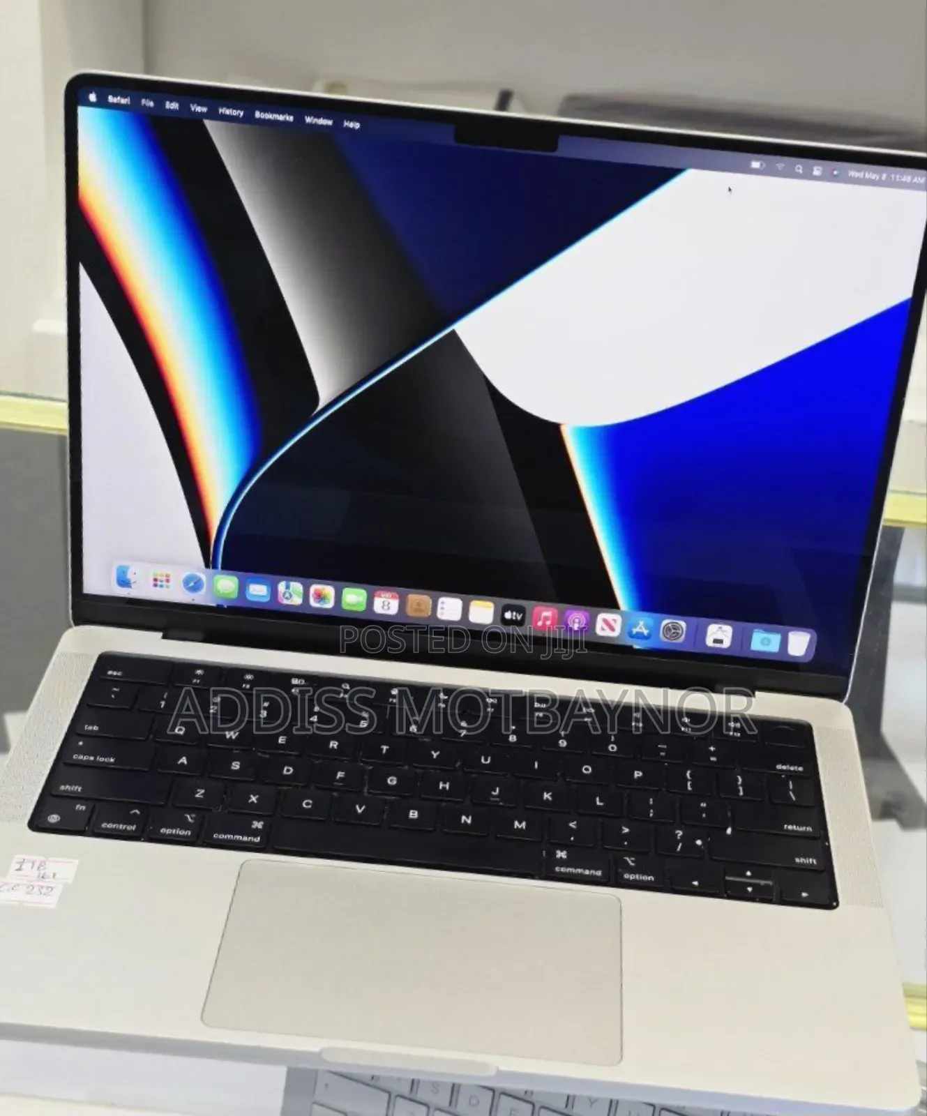 New Laptop Apple MacBook Air 2022 M2 16GB Intel Core I5 SSD 512GB
