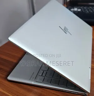 New Laptop HP Envy X360 8GB Intel Core I7 SSD 512GB