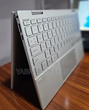 New Laptop HP Envy X360 8GB Intel Core I7 SSD 512GB