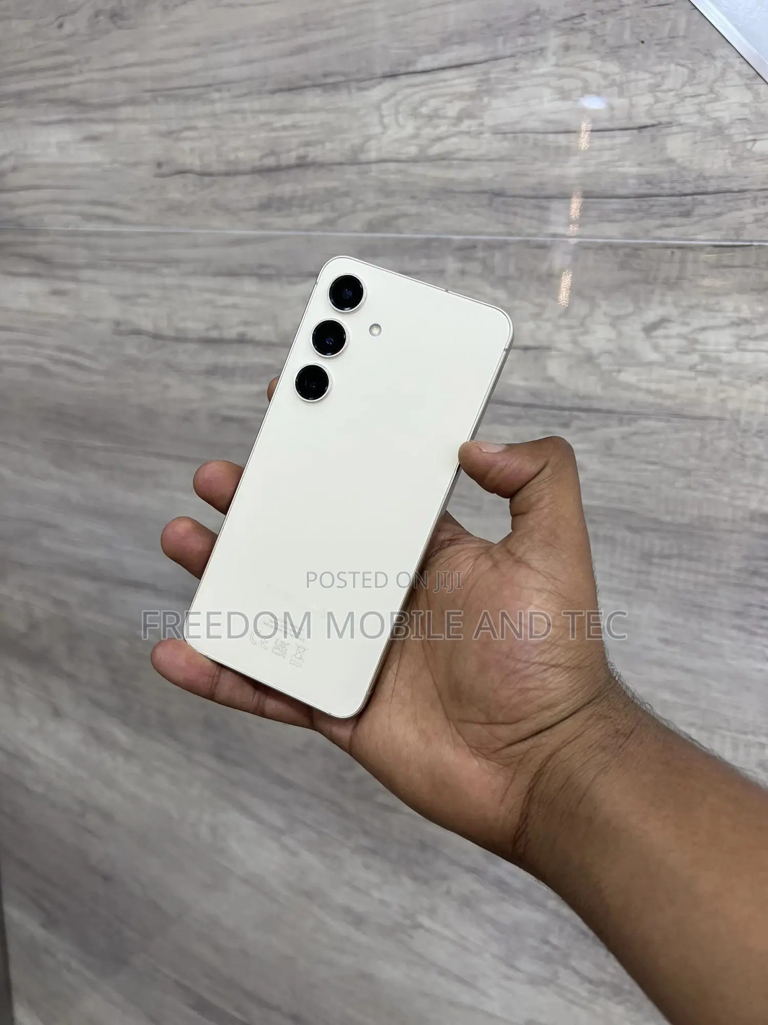 New Samsung Galaxy S24 256 GB