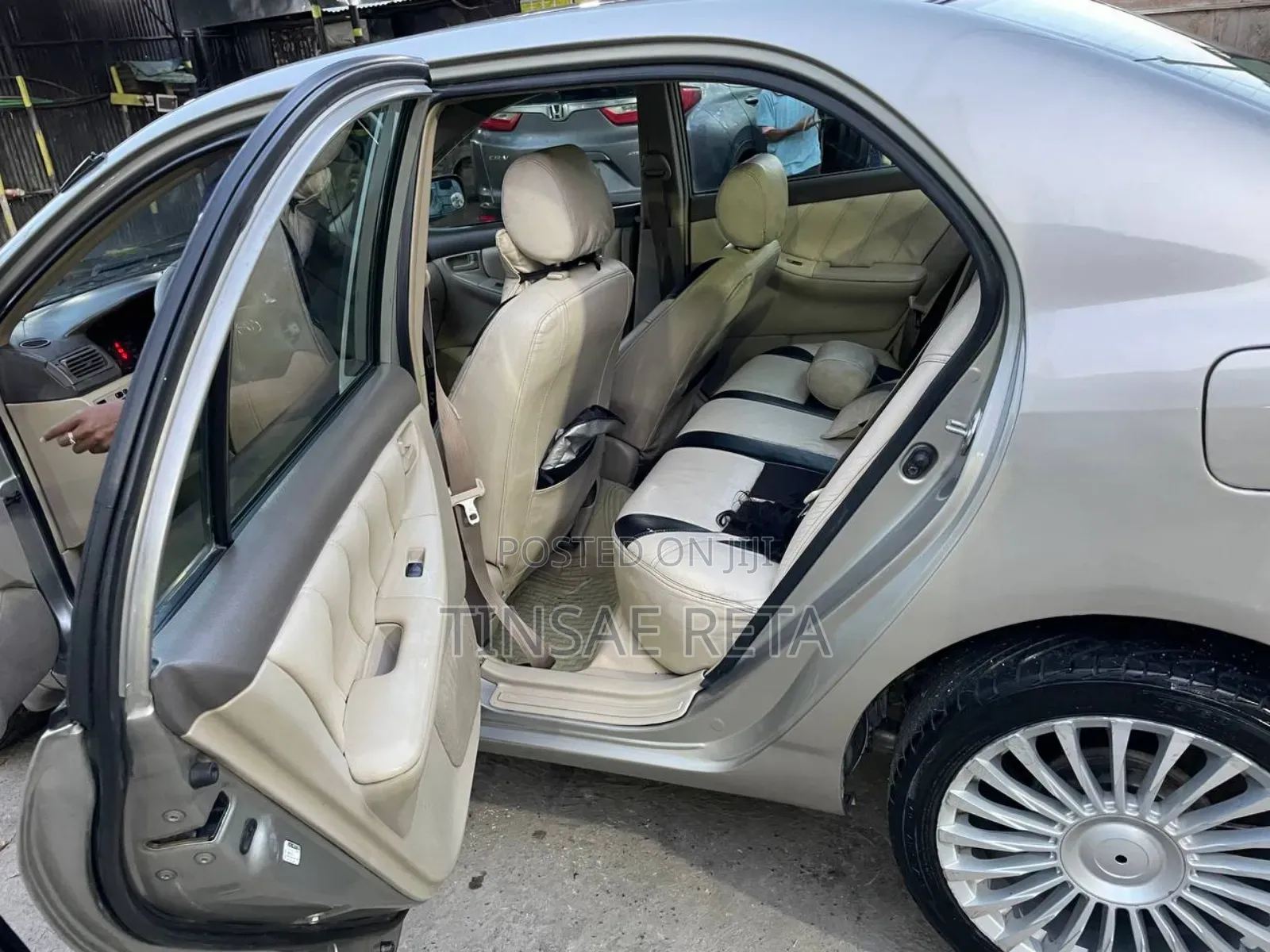 Toyota Corolla 2004 Beige