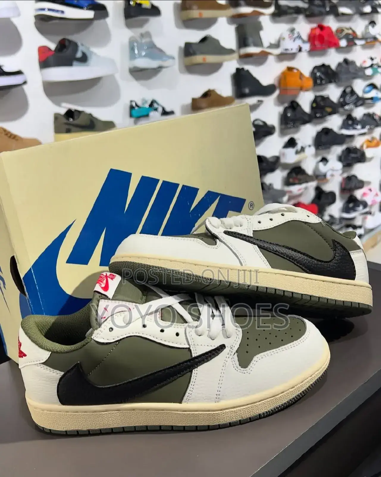 Nike Travis Scott