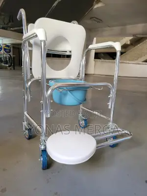 Photo - Waterproof Rolling Over Toilet Chair፻峻boodlo 3 in 1 Rolling