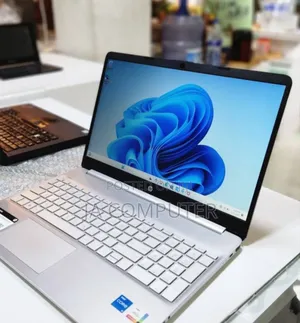 New Laptop HP Stream Notebook 16GB Intel Core I5 SSD 512GB