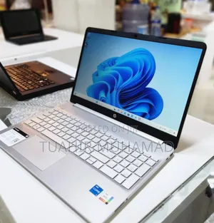 New Laptop HP Stream Notebook 16GB Intel Core I5 SSD 512GB