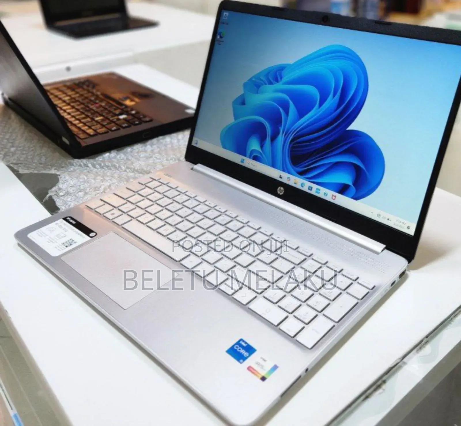 New Laptop HP 8GB Intel Core I5 SSD 512GB