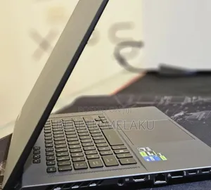 New Laptop Asus ROG Zephyrus G15 16GB Intel Core I7 SSD 512GB