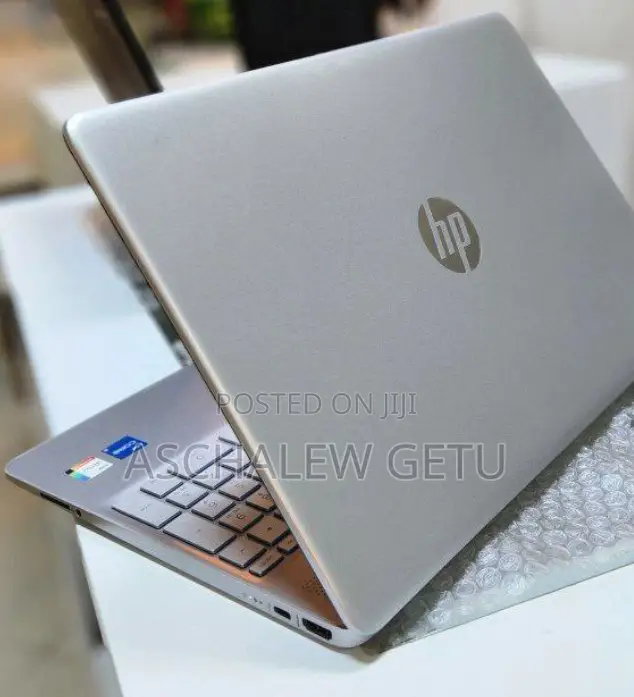 New Laptop HP Stream Notebook 16GB Intel Core I7 SSD 512GB