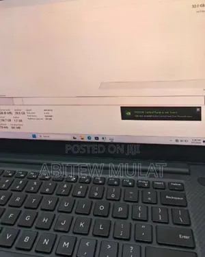 Photo - New Laptop Dell XPS 15 32GB Intel Core I7 SSD 1T