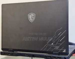 New Laptop MSI Crosshair 15 16GB Intel Core I7 SSD 1T