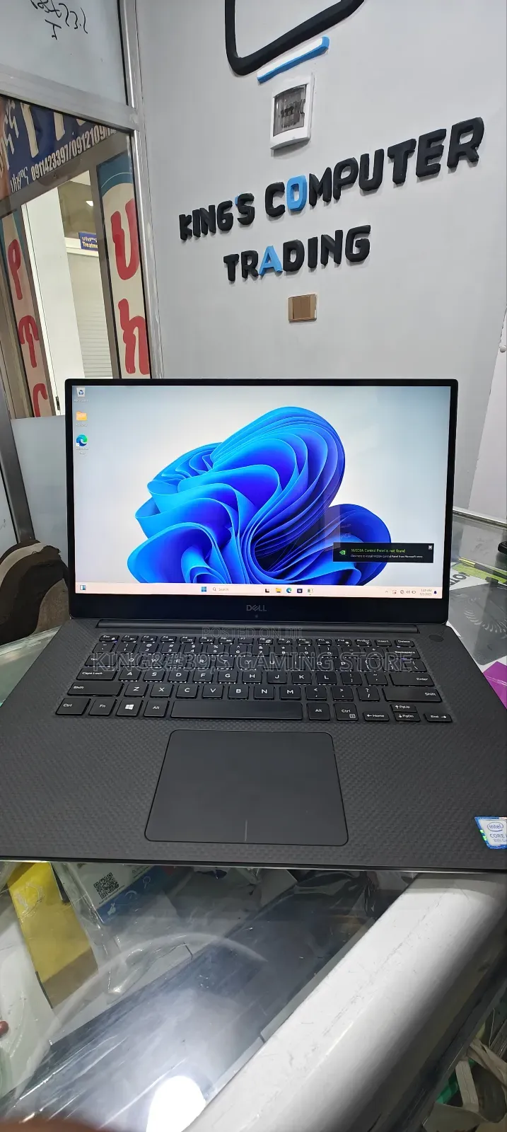 New Laptop Dell XPS 15 32GB Intel Core I7 SSD 1T
